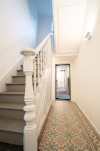 Réalisation de porte Steel Look chez des notaires à Verviers